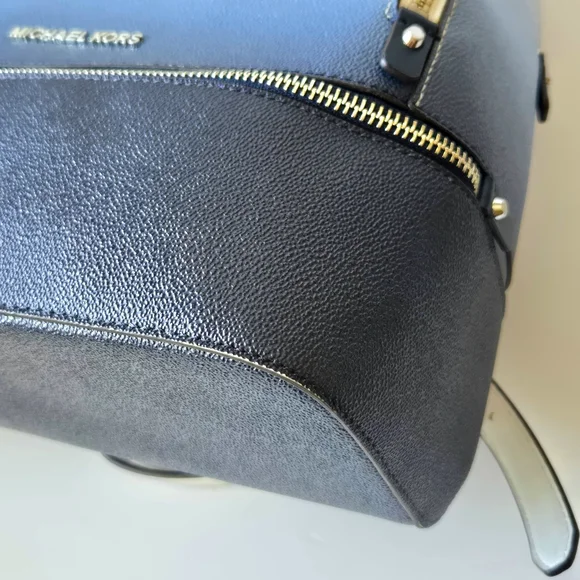 Retired MICHAEL KORS Rhea Medium Ombré Logo Backpack Navy Chambray Colorblock - Picture 9 of 14